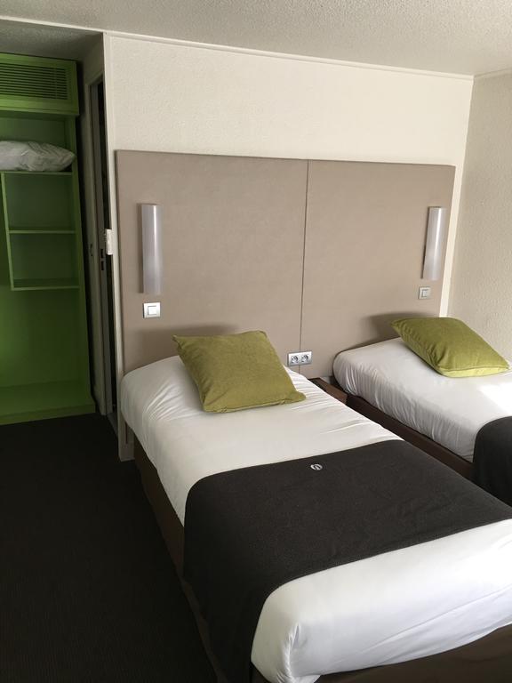 Campanile Le Havre Nord - Montivilliers Hotel Екстериор снимка