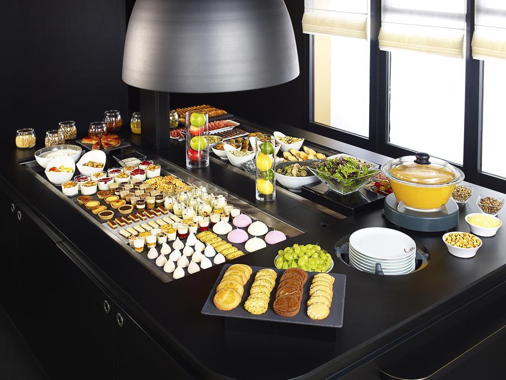 Campanile Le Havre Nord - Montivilliers Hotel Екстериор снимка