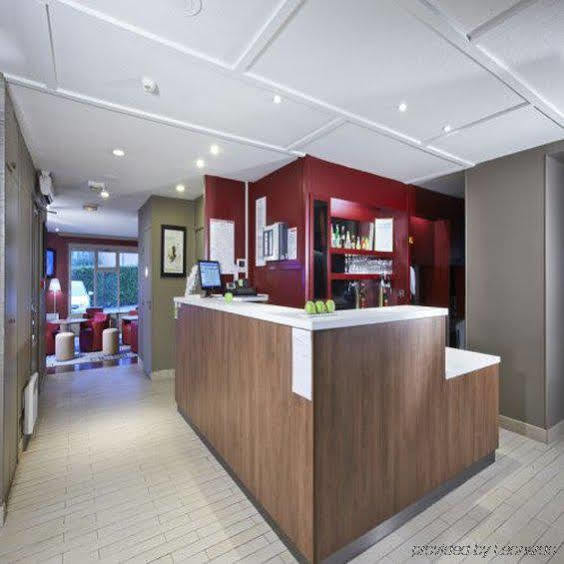 Campanile Le Havre Nord - Montivilliers Hotel Екстериор снимка